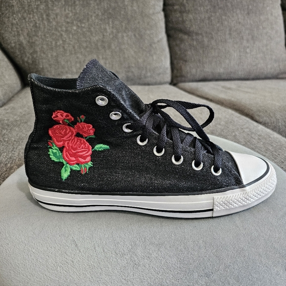Converse Custom Chuck Taylor All Star Floral Embroidery High Top - Picture 9 of 16